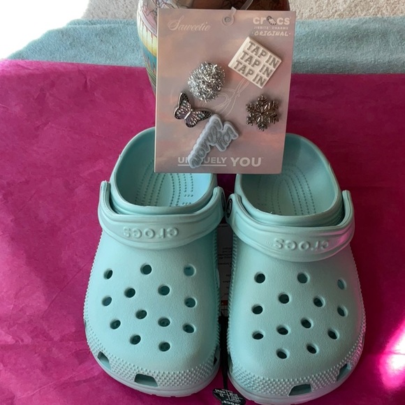 ❄️ SAWEETIE X CROCS CLASSIC JIBBITZ  CHARM BUNDLE ❄️ NWT ❄️ - Picture 13 of 16